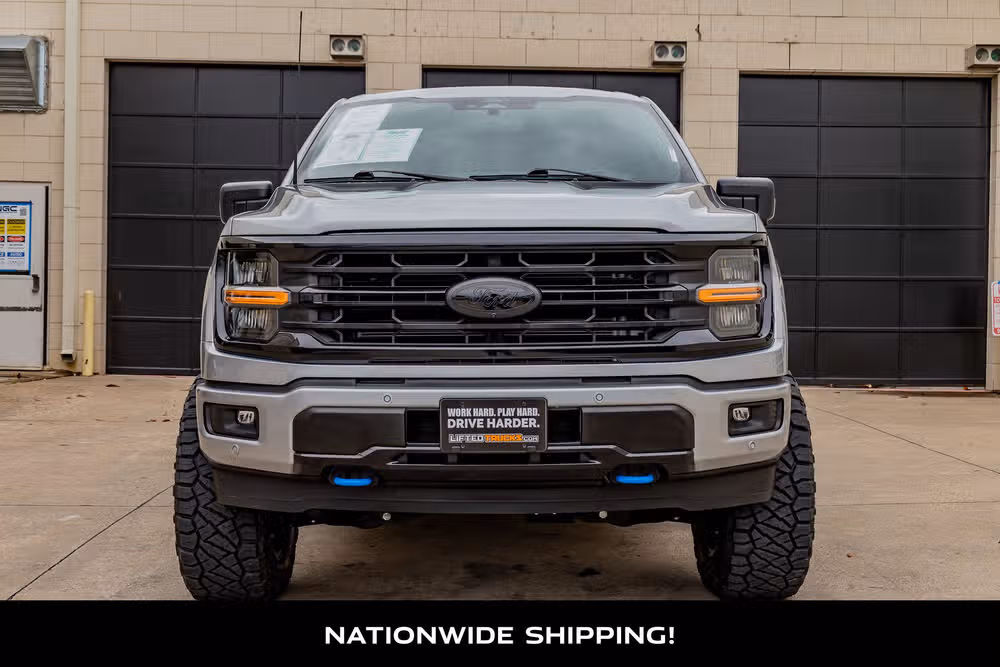 2024 Ford F-150 XLT SuperCrew Image 4