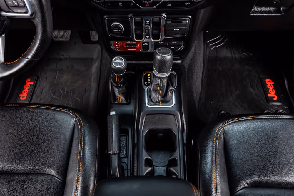 2023 Jeep Gladiator Mojave Crew Cab Image 27