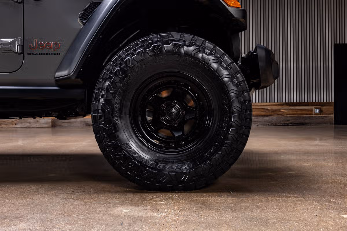2023 Jeep Gladiator Mojave Crew Cab