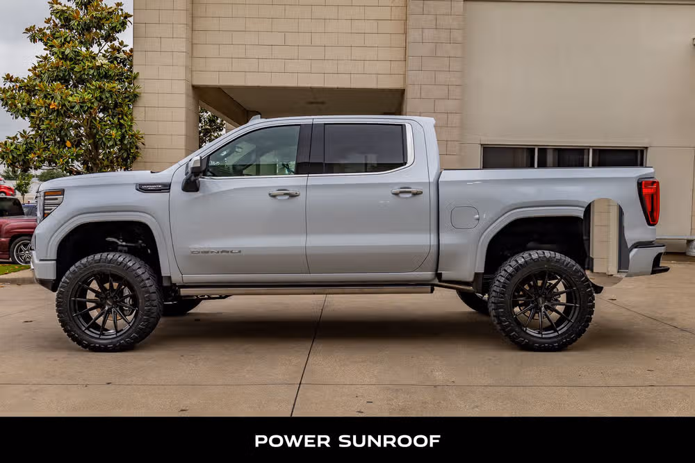 2026 GMC Sierra 1500 Denali Ultimate Crew Cab Image 6