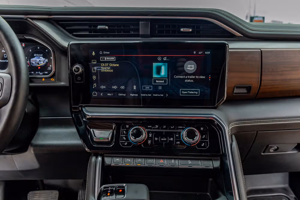 2026 GMC Sierra 1500 Denali Ultimate Crew Cab Image 23