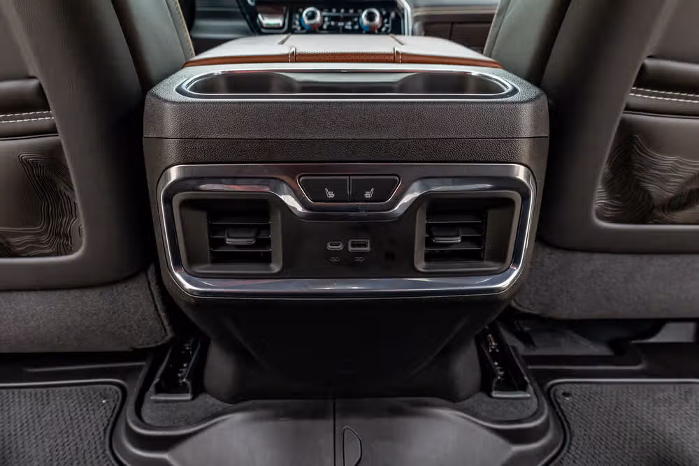 2026 GMC Sierra 1500 Denali Ultimate Crew Cab Image 32