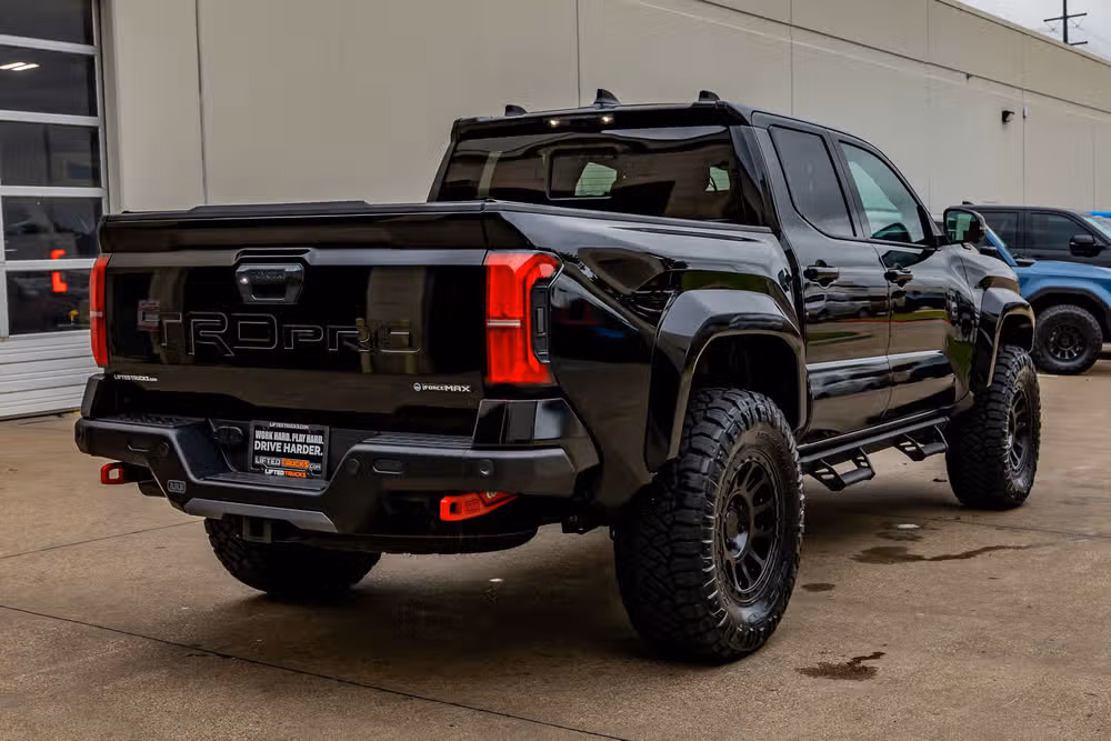 2025 Toyota Tacoma TRD Pro HV Double Cab Image 10