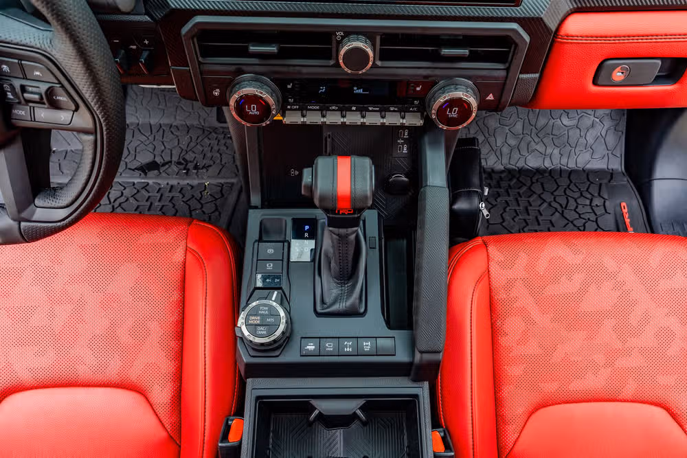 2025 Toyota Tacoma TRD Pro HV Double Cab Image 28