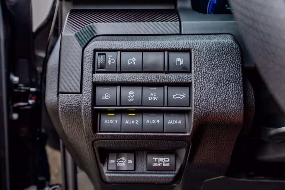 2025 Toyota Tacoma TRD Pro HV Double Cab Image 22