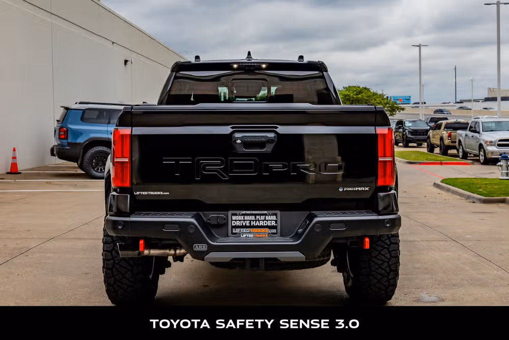 2025 Toyota Tacoma TRD Pro HV Double Cab Image 8