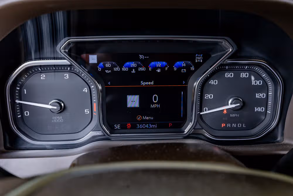 2022 GMC Sierra 3500HD Denali Crew Cab Image 20