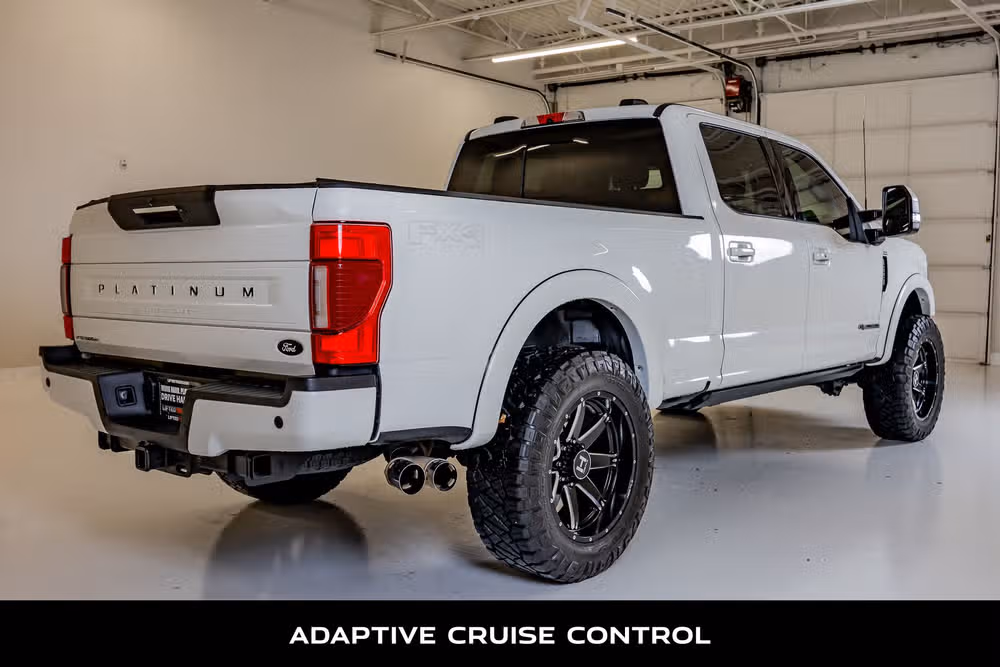 2022 Ford F-250 Super Duty Platinum Crew Cab Image 9