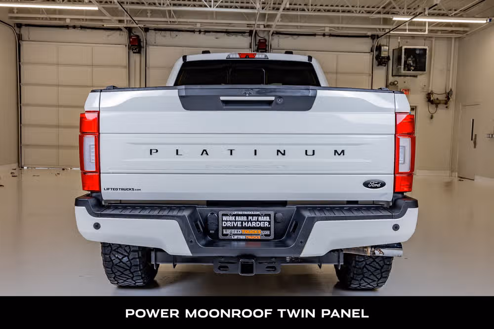2022 Ford F-250 Super Duty Platinum Crew Cab Image 7