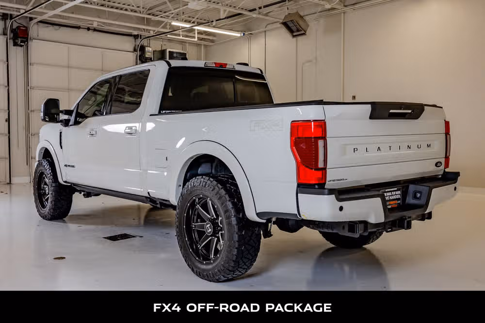2022 Ford F-250 Super Duty Platinum Crew Cab Image 6