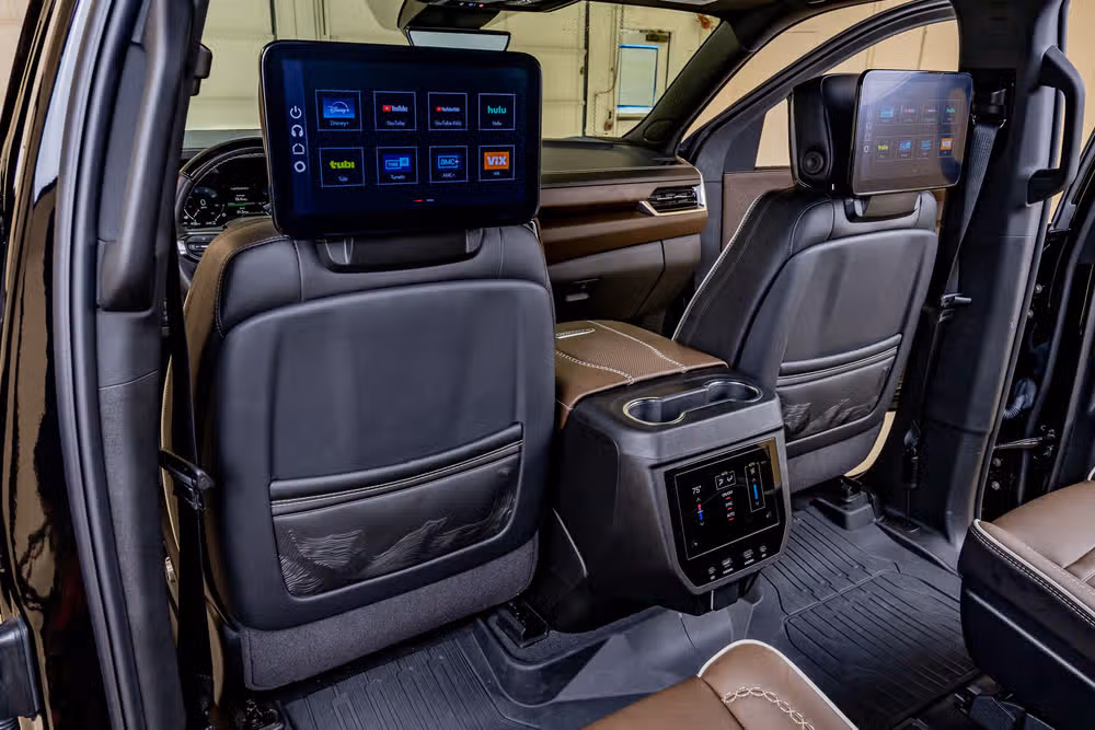 2025 GMC Yukon XL Denali Ultimate Image 33
