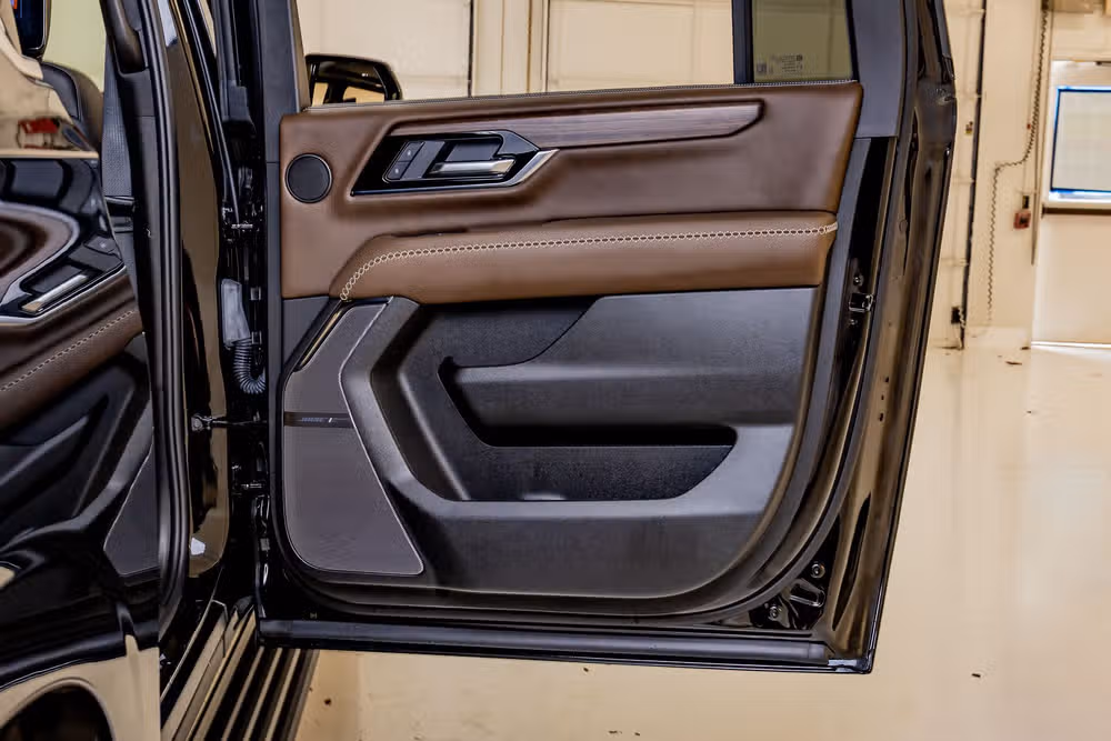 2025 GMC Yukon XL Denali Ultimate Image 39