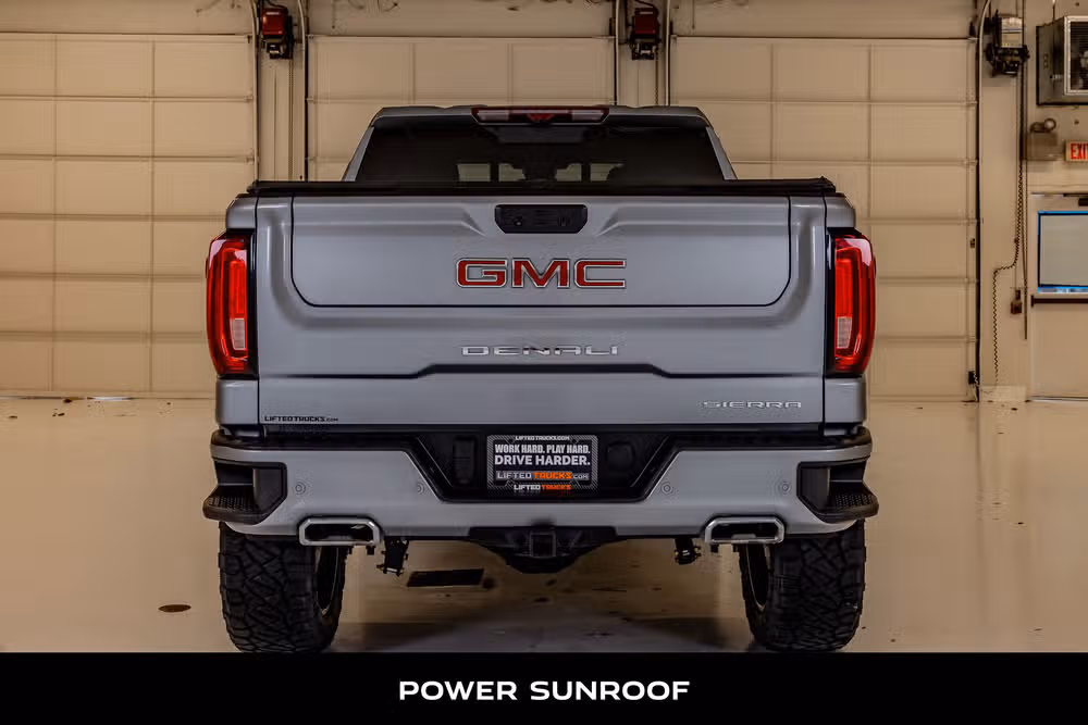 2025 GMC Sierra 1500 Denali Crew Cab Image 8