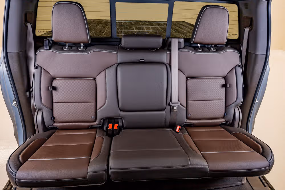 2025 GMC Sierra 1500 Denali Crew Cab Image 35