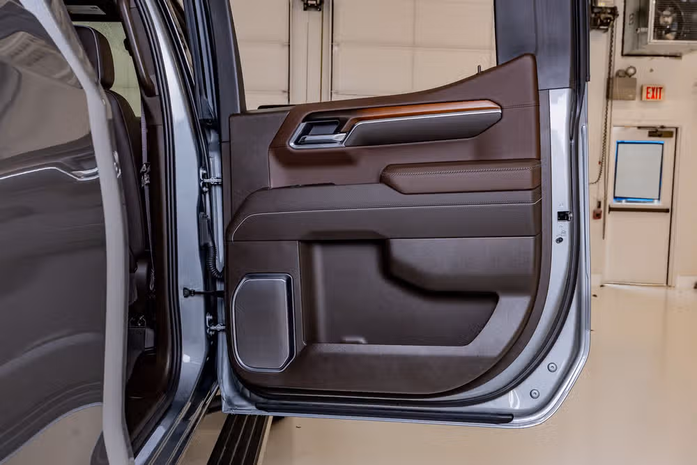 2025 GMC Sierra 1500 Denali Crew Cab Image 39