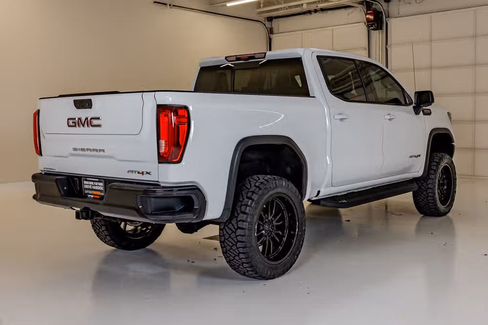 2026 GMC Sierra 1500 AT4X Crew Cab Image 10