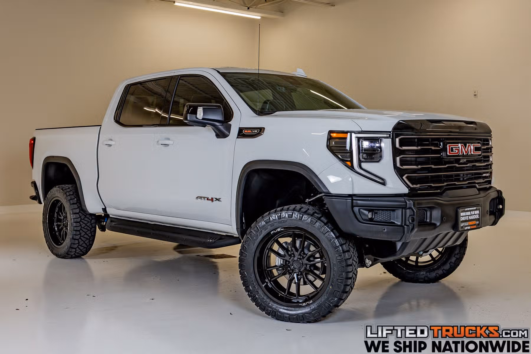 2026 GMC Sierra 1500 AT4X Crew Cab Image 1