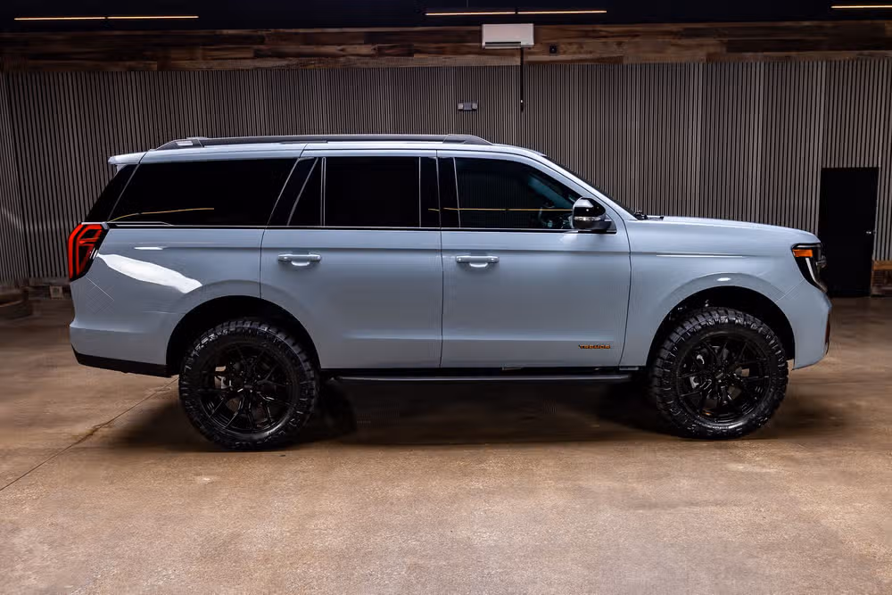 2026 Ford Expedition Tremor Image 11