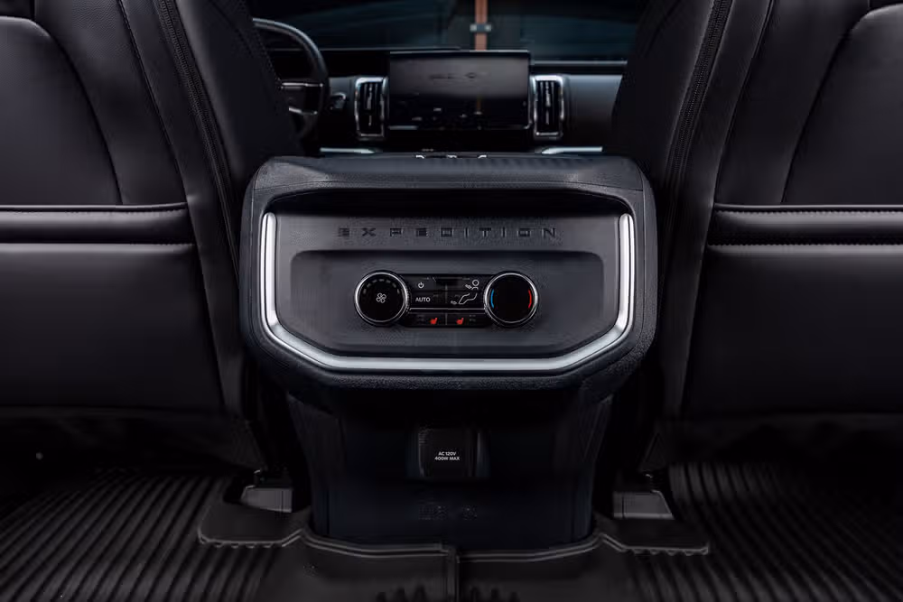 2026 Ford Expedition Tremor Image 31