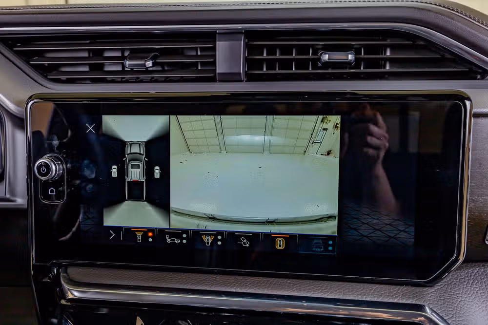 2025 GMC Sierra 1500 Denali Crew Cab Image 26