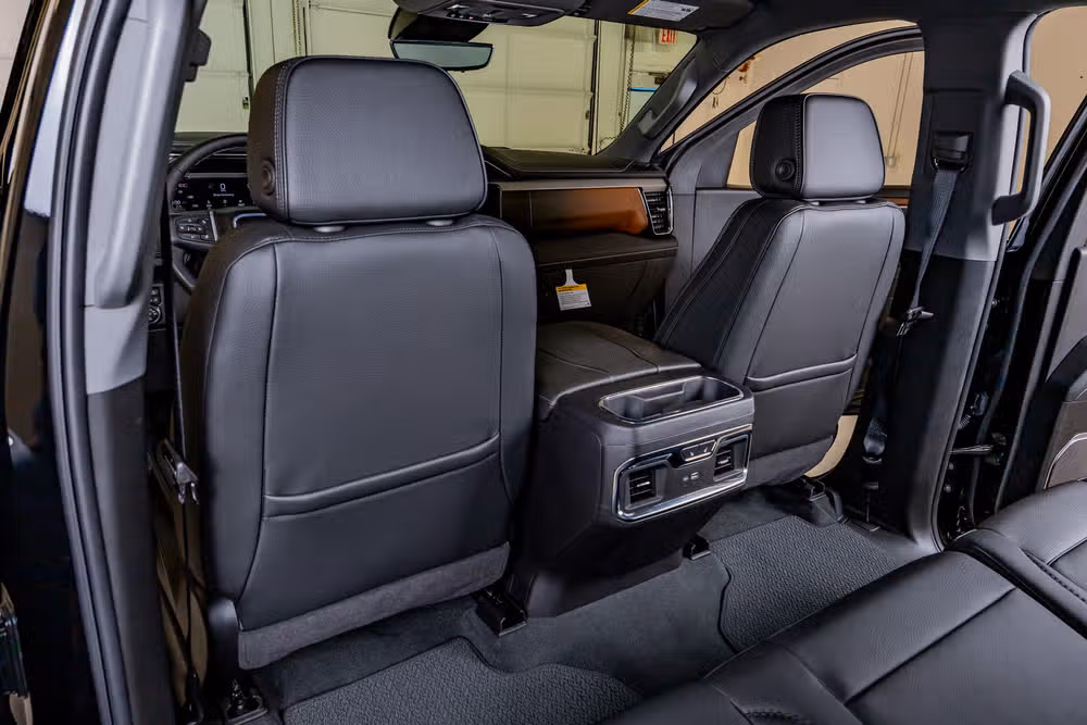 2025 GMC Sierra 1500 Denali Crew Cab Image 34