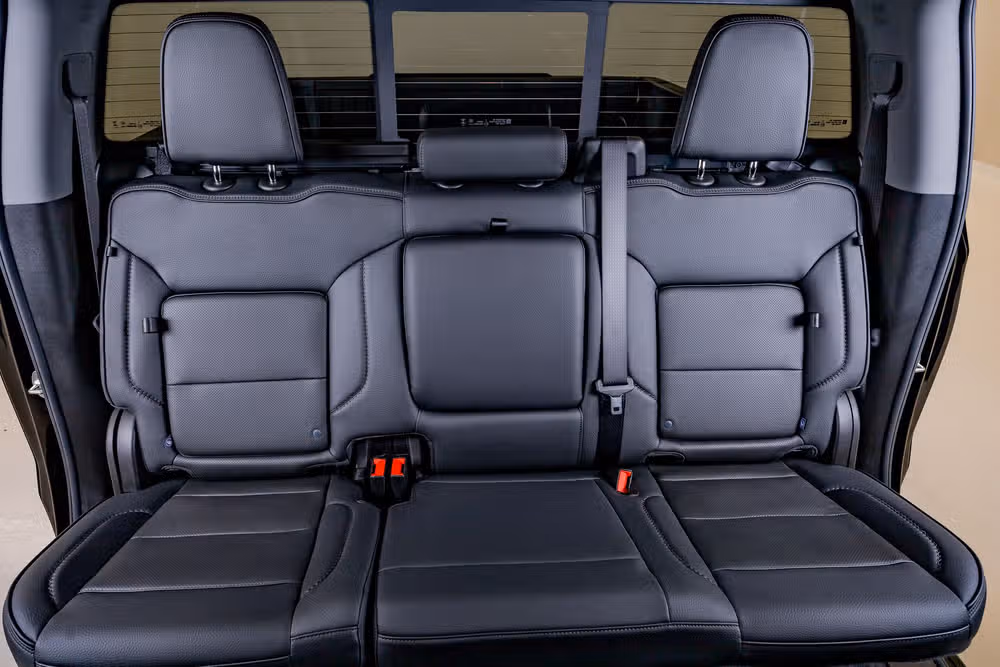 2025 GMC Sierra 1500 Denali Crew Cab Image 35
