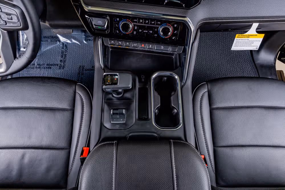 2025 GMC Sierra 1500 Denali Crew Cab Image 28