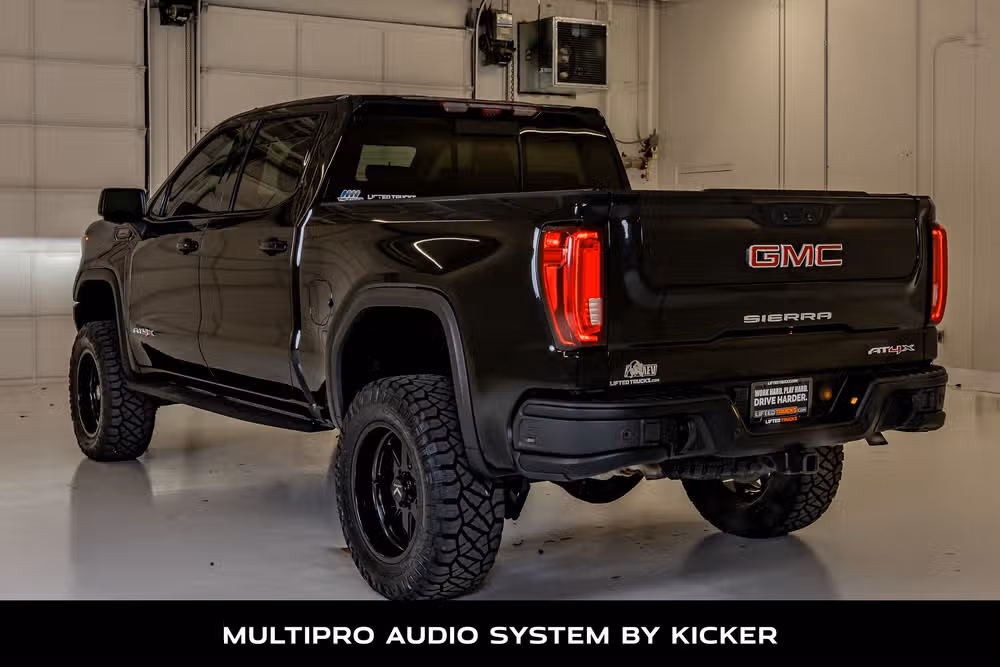 2023 GMC Sierra 1500 AT4X Crew Cab Image 7