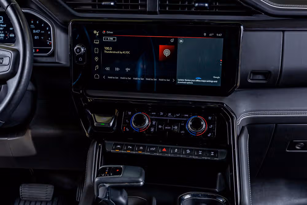 2023 GMC Sierra 1500 AT4X Crew Cab Image 24