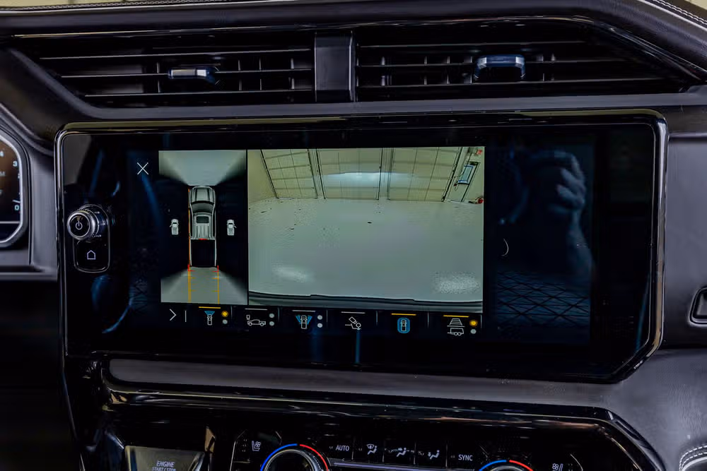 2023 GMC Sierra 1500 AT4X Crew Cab Image 26