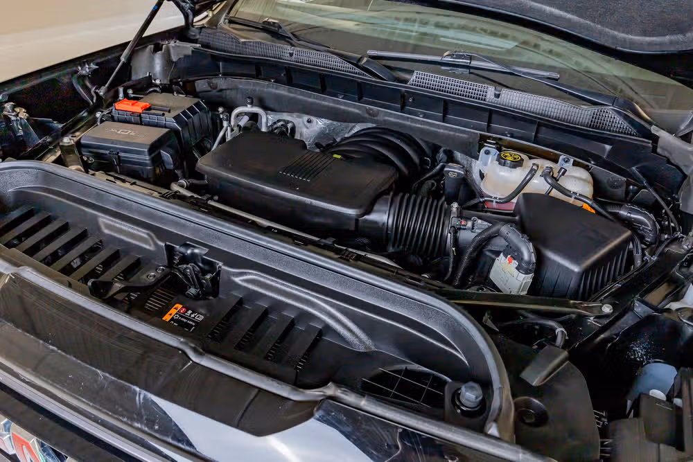 2023 GMC Sierra 1500 AT4X Crew Cab Image 40