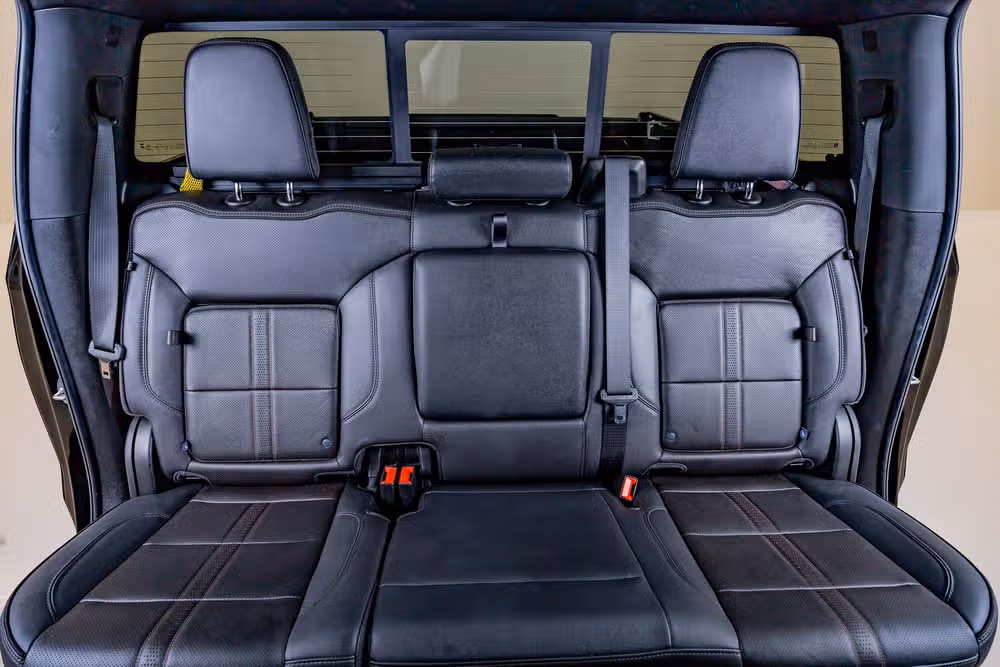 2024 Chevrolet Silverado 1500 High Country Crew Cab Image 35