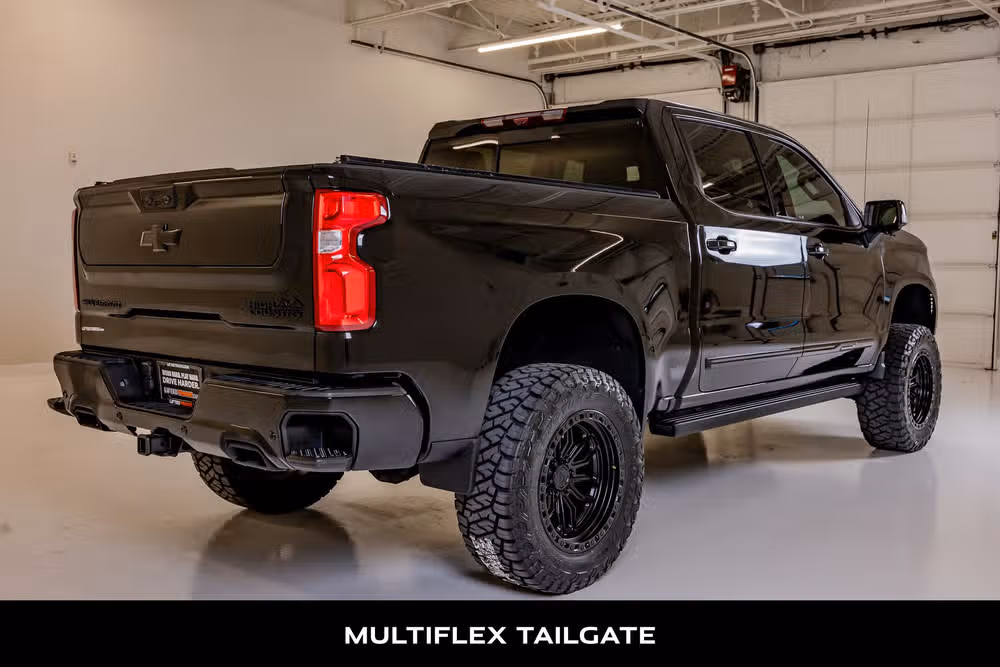 2024 Chevrolet Silverado 1500 High Country Crew Cab Image 10