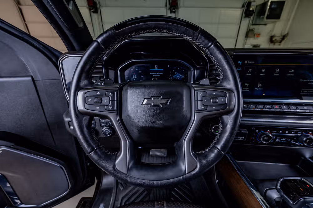 2024 Chevrolet Silverado 1500 High Country Crew Cab Image 19