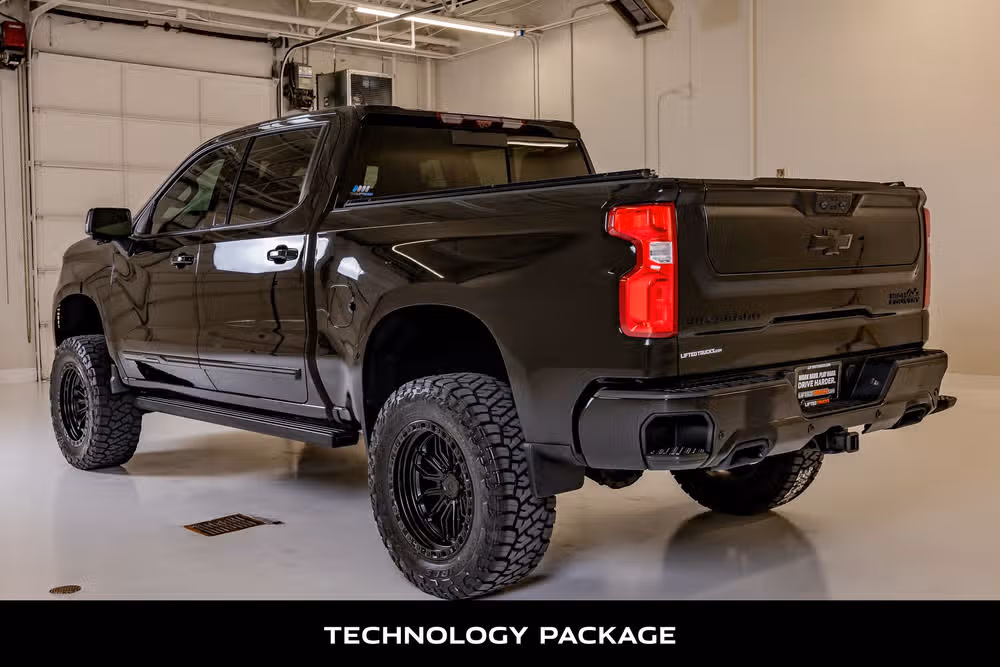 2024 Chevrolet Silverado 1500 High Country Crew Cab Image 7