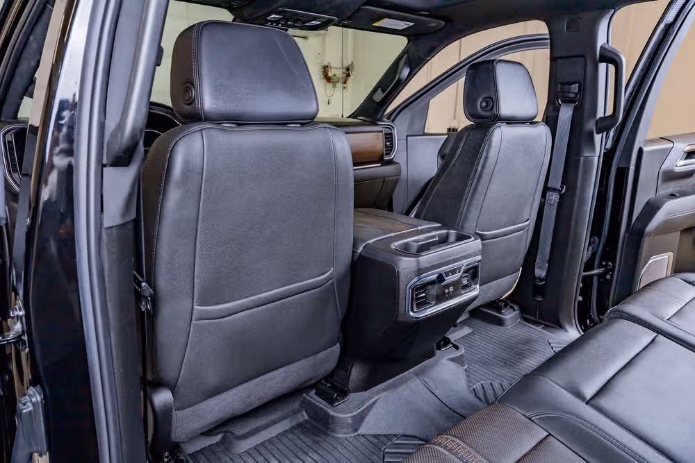 2024 Chevrolet Silverado 1500 High Country Crew Cab Image 34