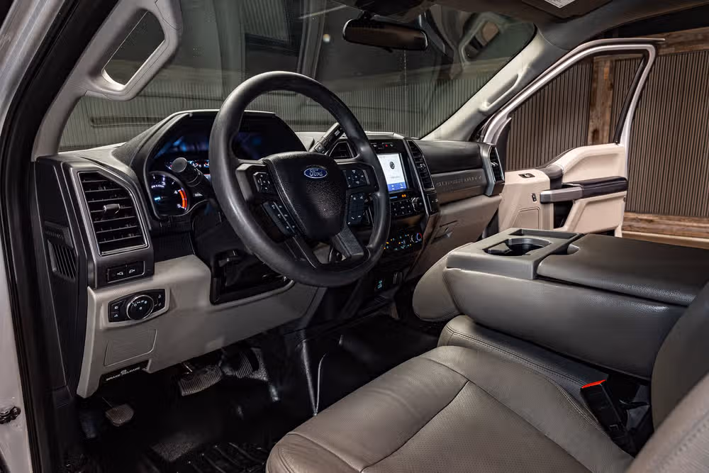 2021 Ford F-250 Super Duty XLT Crew Cab Image 13