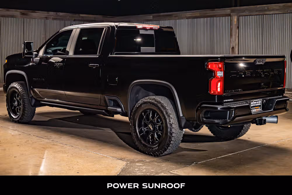 2021 Chevrolet Silverado 2500HD LTZ Crew Cab Image 6