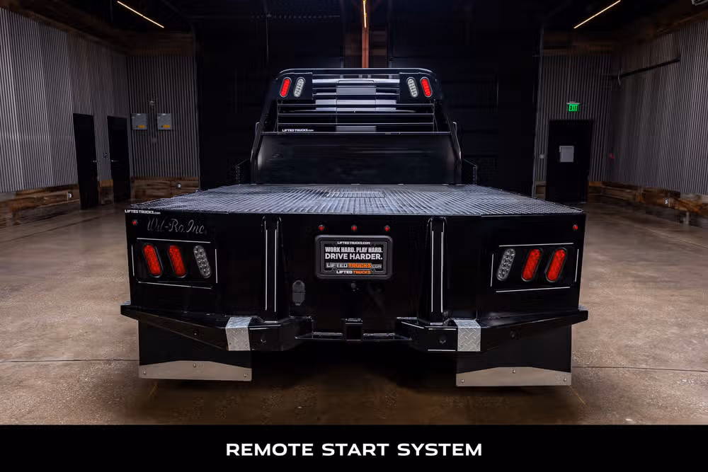 2024 Ram 4500 SLT Chassis Crew Cab Image 7