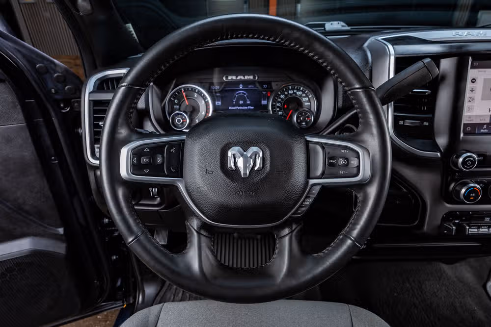 2024 Ram 4500 SLT Chassis Crew Cab Image 17