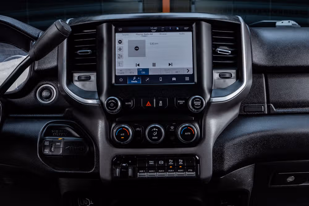2024 Ram 4500 SLT Chassis Crew Cab Image 22