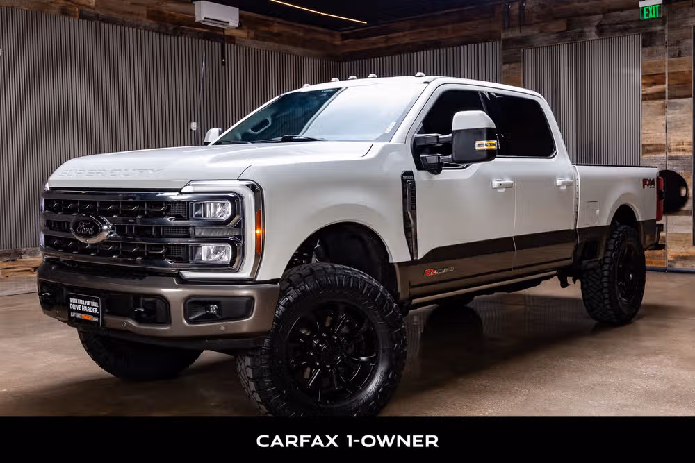 2023 Ford F-250 Super Duty King Ranch Crew Cab Image 5