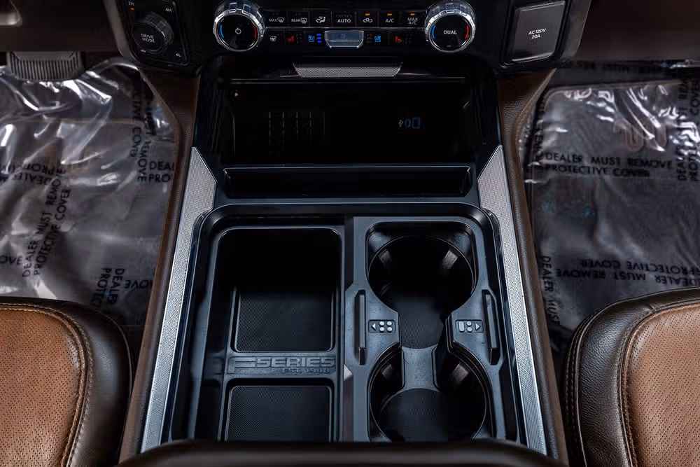 2023 Ford F-250 Super Duty King Ranch Crew Cab Image 29