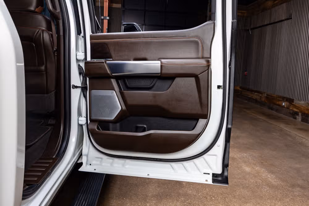 2023 Ford F-250 Super Duty King Ranch Crew Cab Image 40