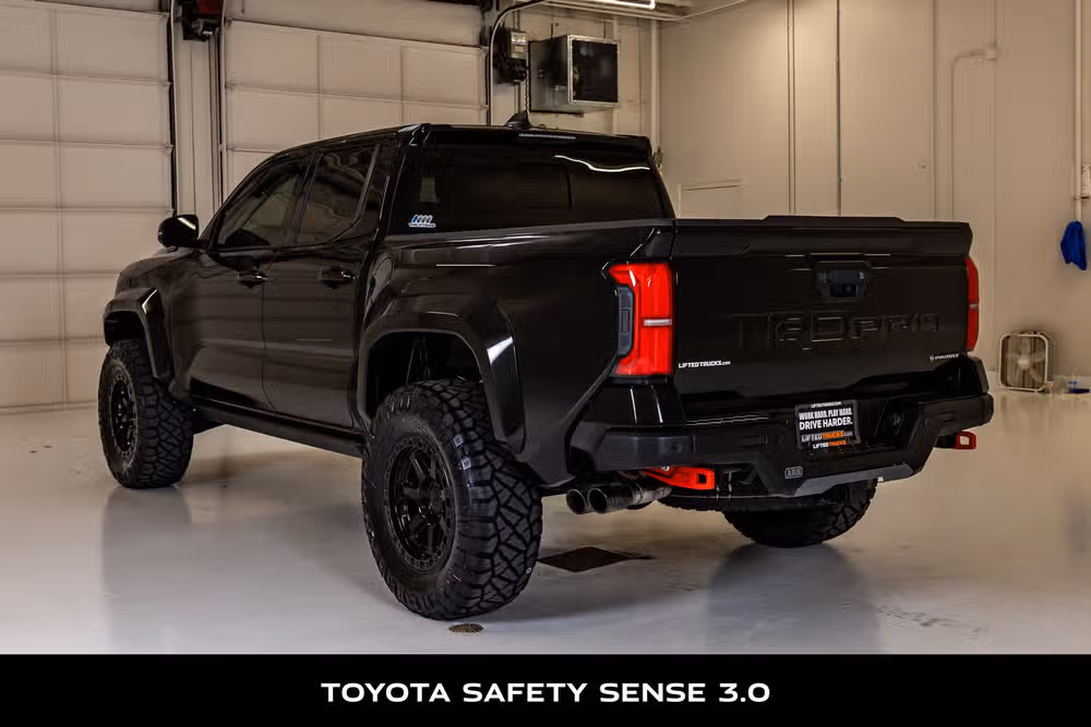 2025 Toyota Tacoma TRD Pro HV Double Cab Image 7
