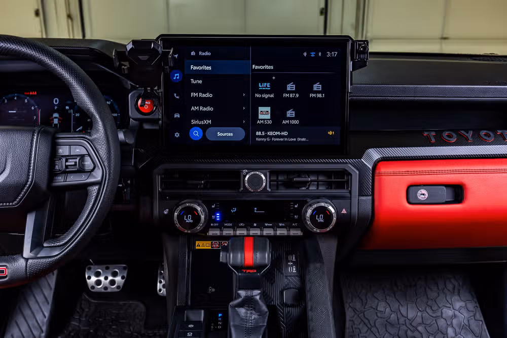 2025 Toyota Tacoma TRD Pro HV Double Cab Image 23
