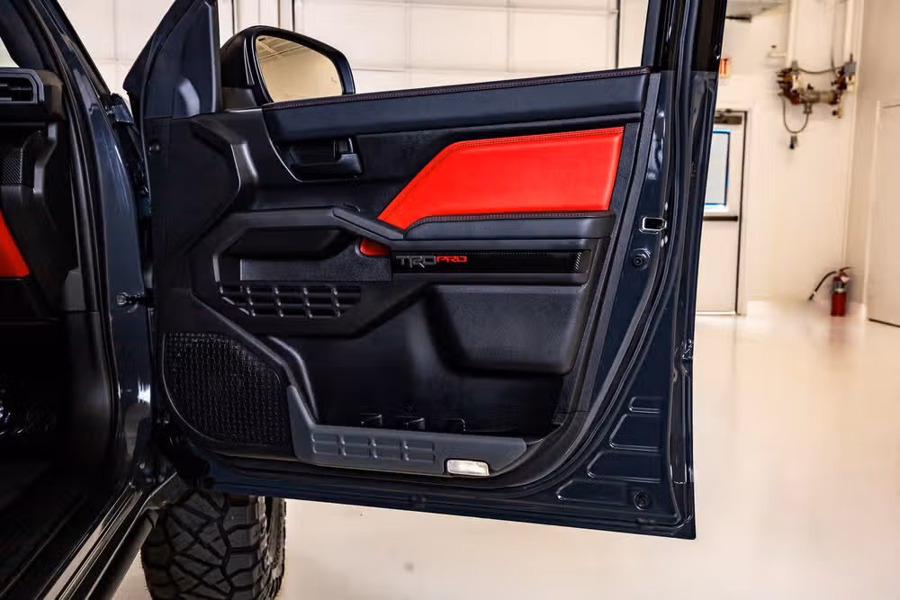 2025 Toyota Tacoma TRD Pro HV Double Cab Image 37