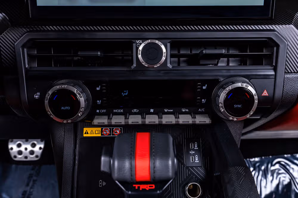 2025 Toyota Tacoma TRD Pro HV Double Cab Image 27