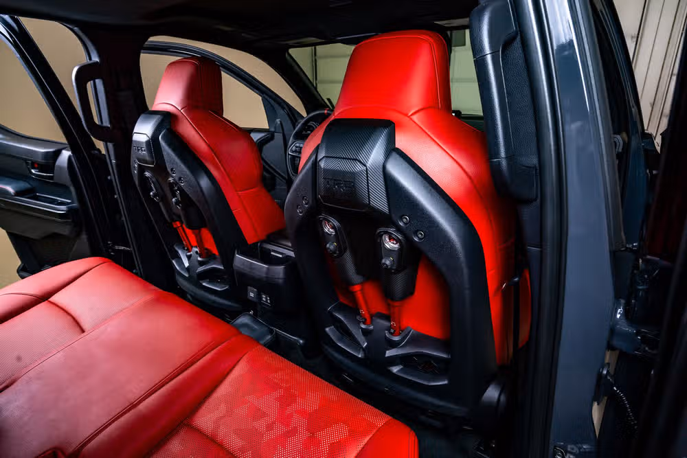 2025 Toyota Tacoma TRD Pro HV Double Cab Image 32