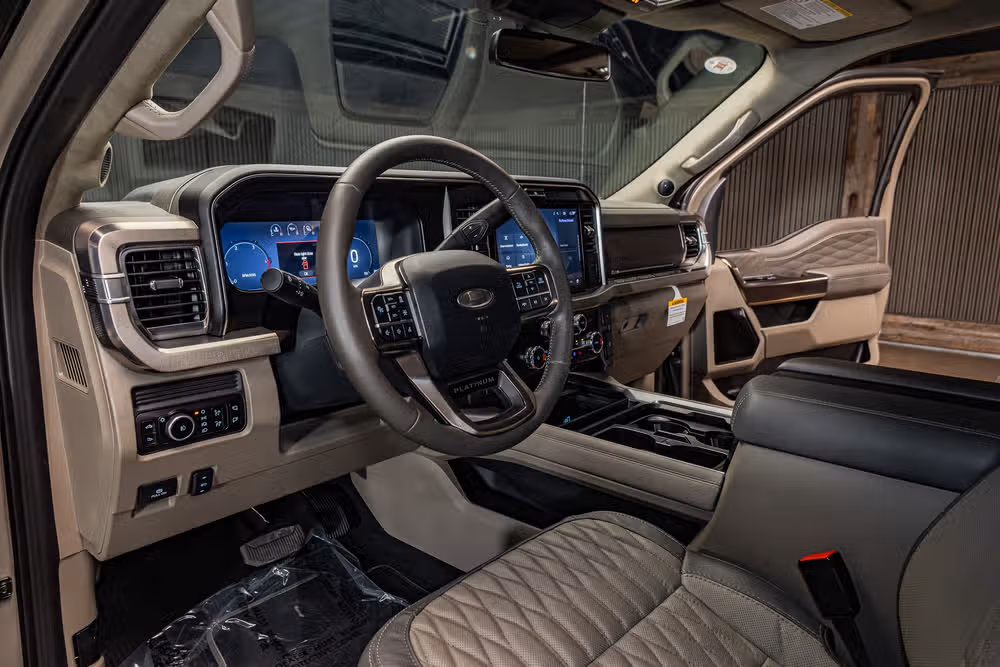 2026 Ford F-450 Super Duty Platinum Plus Crew Cab Image 14